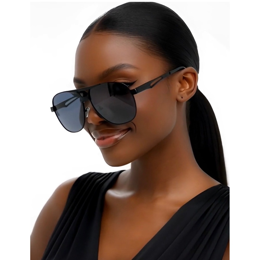 Women Sunglasses Oversized Polarized Black Metal Frame Gray Lens Fashion Eyewear